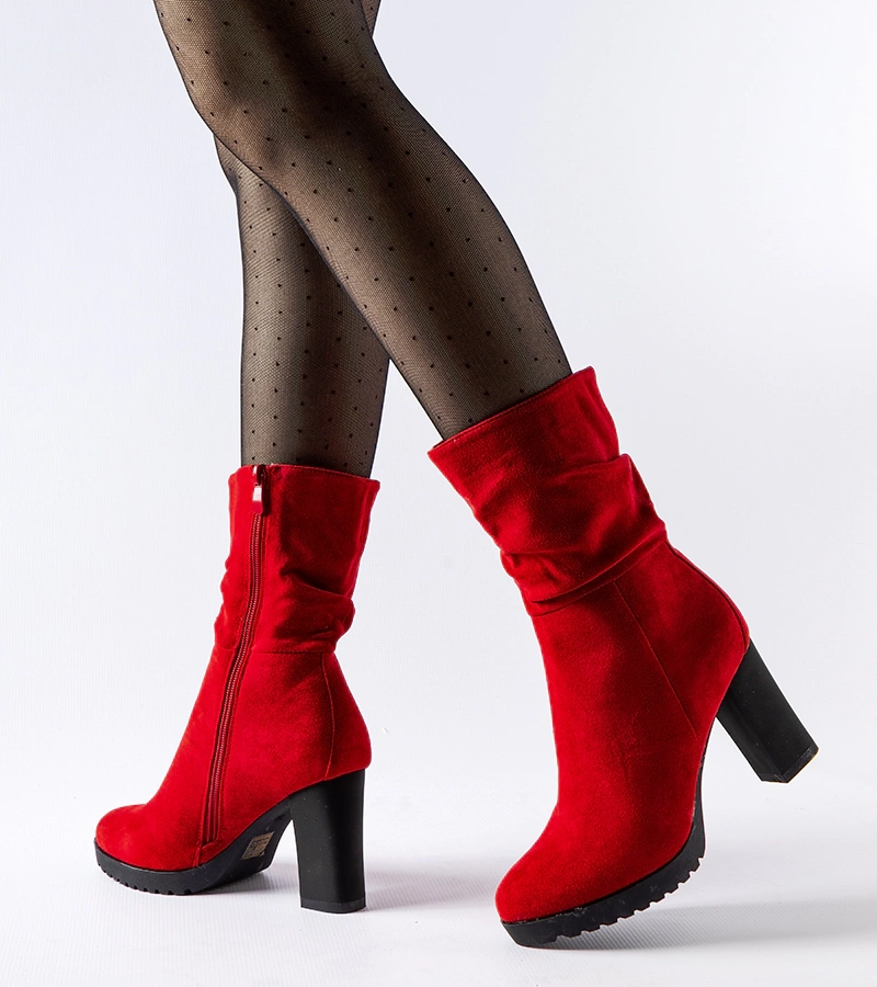 Červené zateplené členkové čižmy na podpätku Vigilio