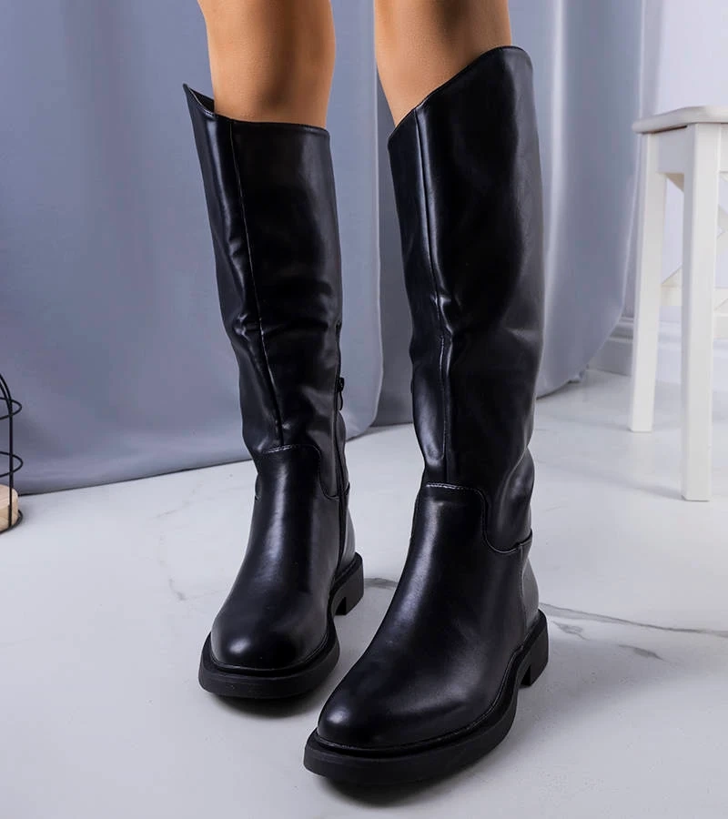 Čierne zateplené čižmy Prinio