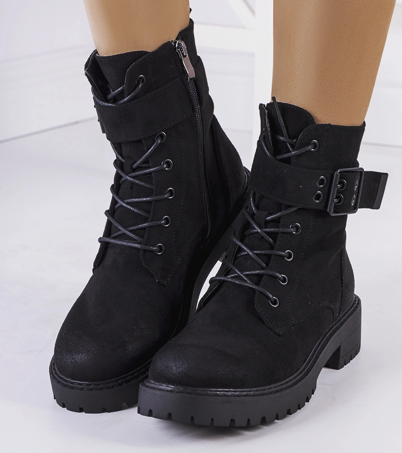 Traperi Black Tarrin