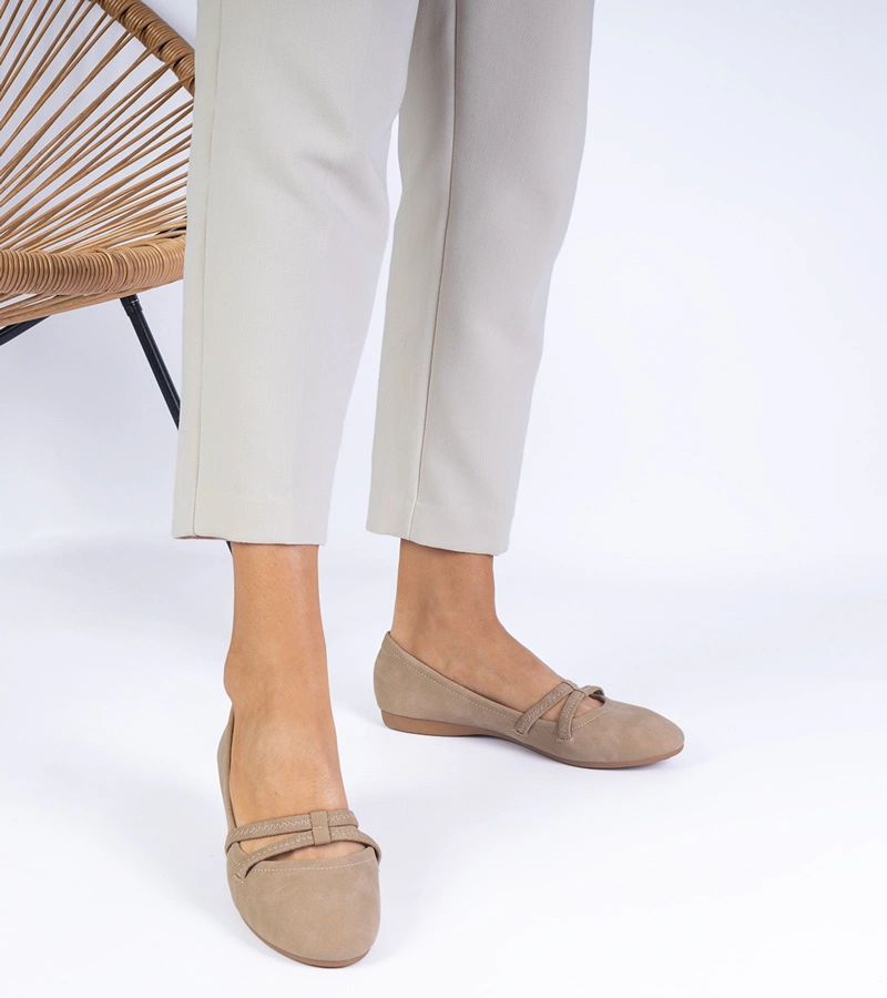 Béžové dámske balerínky z matnej ekokože Baronna