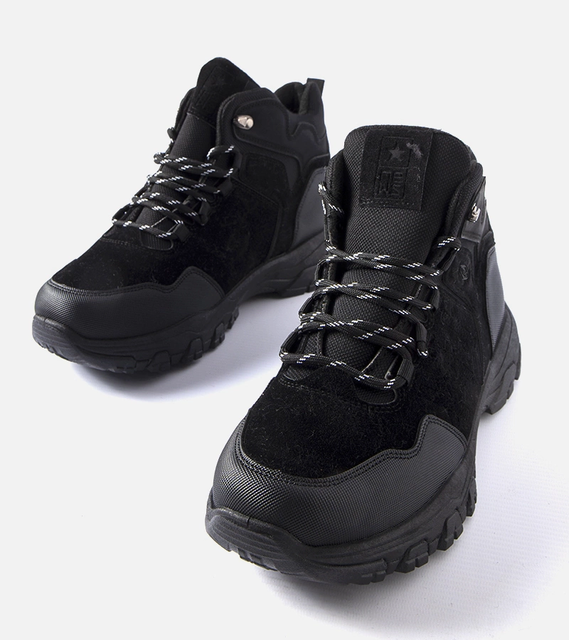 Čierne zateplené pánske trapery z ekokože Ponte