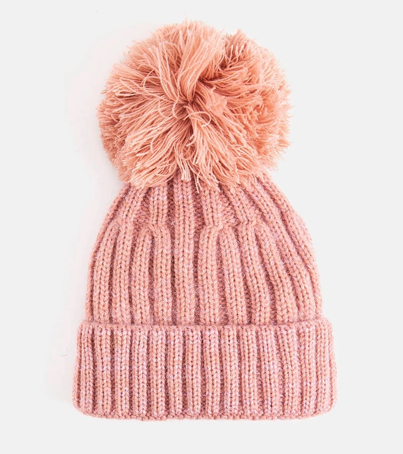 Ružová čiapka s bambulou Karloti