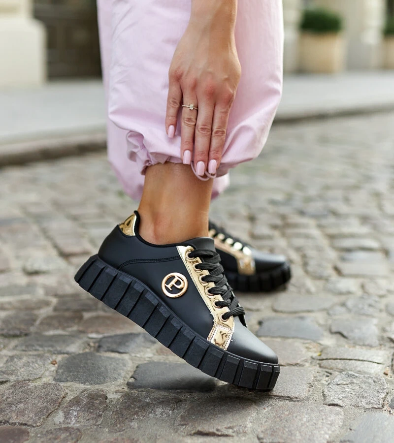 Čierno-zlaté tenisky na masívnej podrážke Bionda