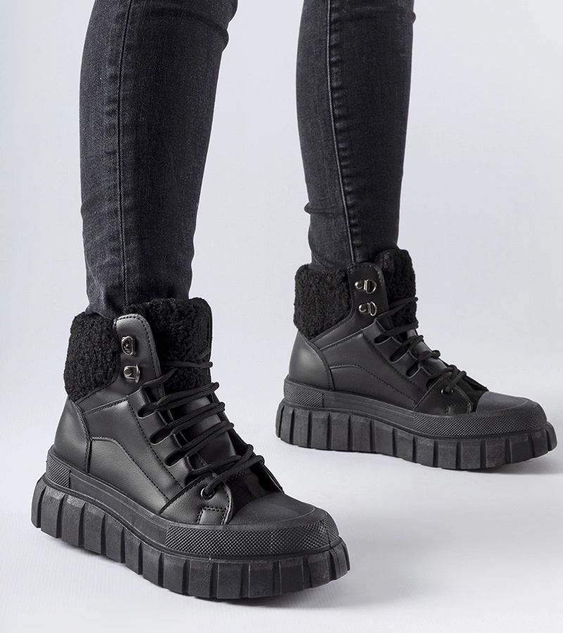 Čierne zateplené tenisky Adamsville