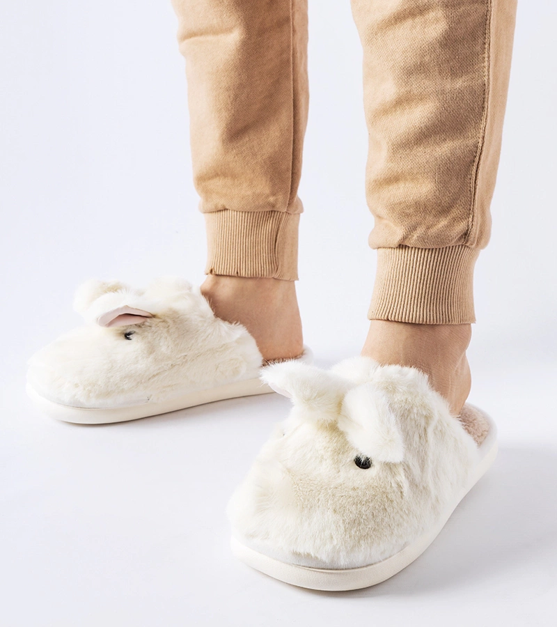 Biela teplé papuče s ušami Daniele