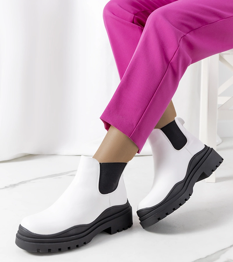 Biela botki na vysokej podrážke Wekey