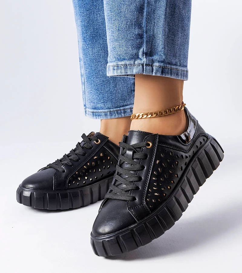 Čierne tenisky so zlatými vložkami Patch