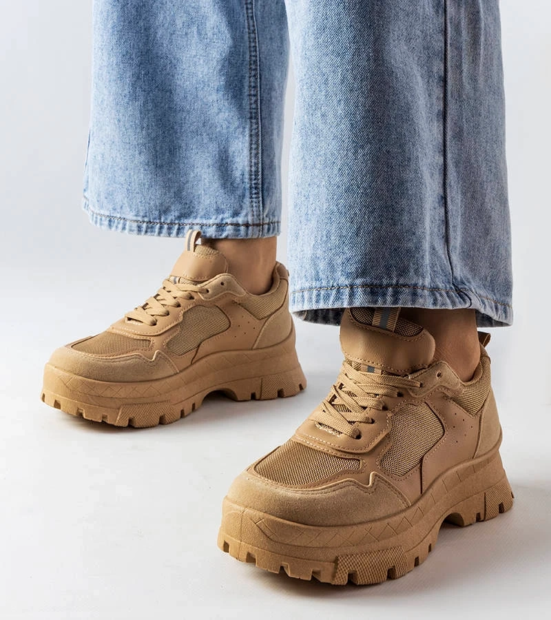 Tmavobéžové pevné tenisky Mikeladze