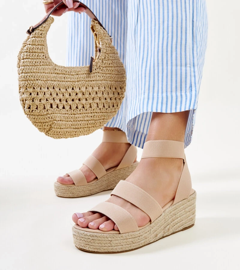 Bežové sandále na platforme Minna