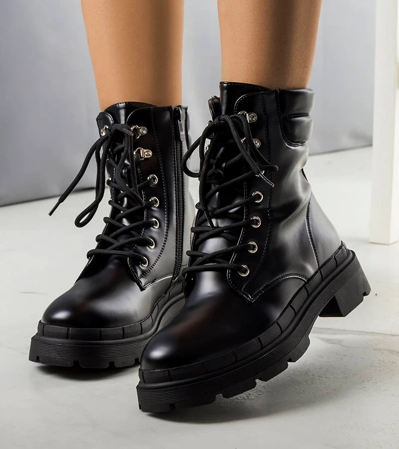 Čierne zateplené trapery Anfisa