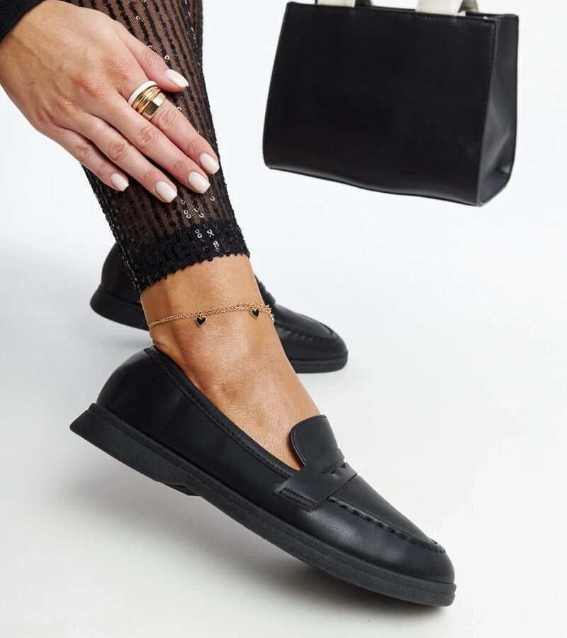 Čierne klasické mokasíny Nawrah