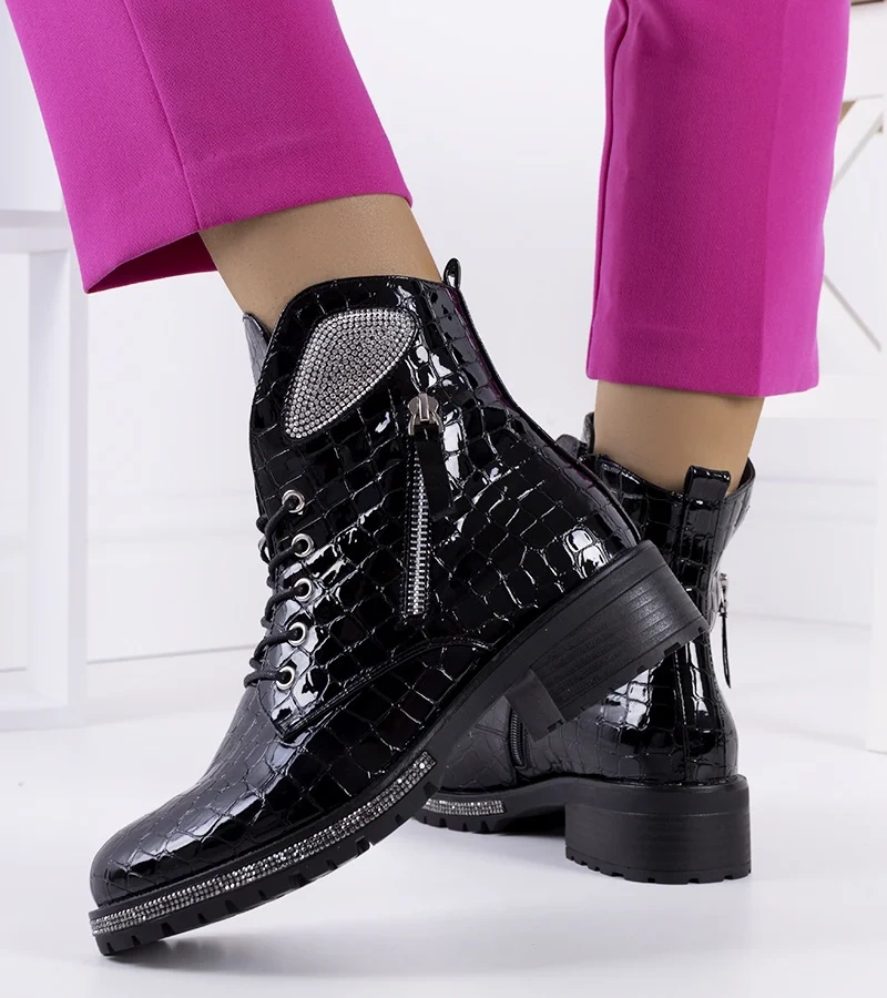 Black botki Airedale