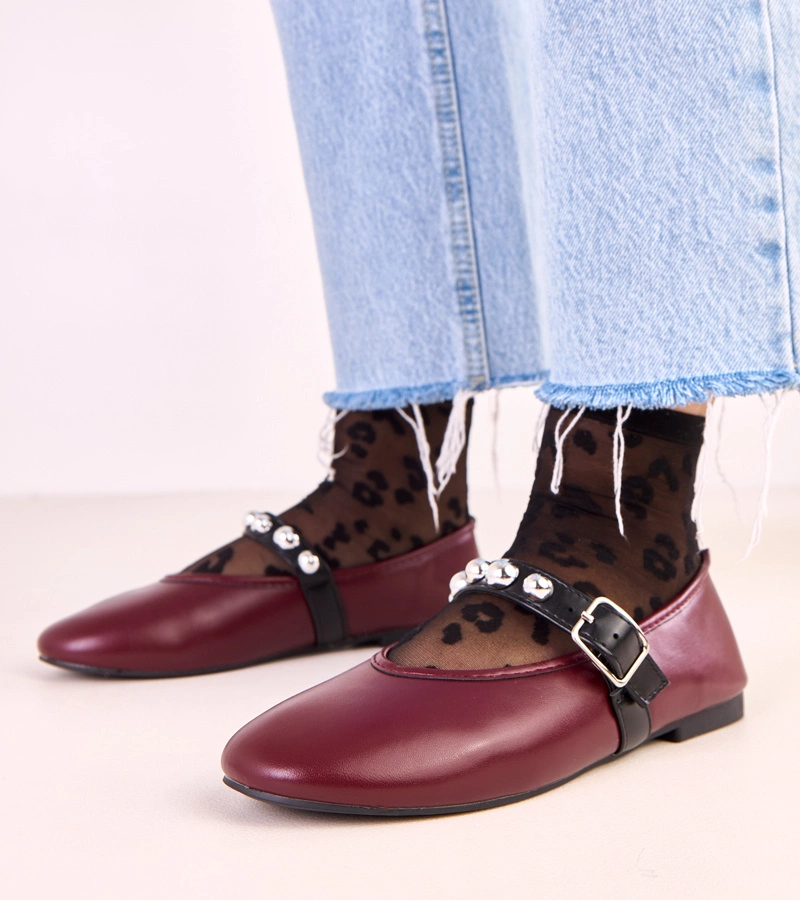 Bordové baleríny so zdobenou prackou Faira