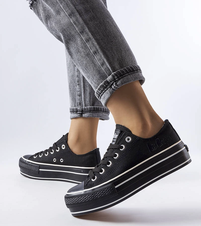 Čierne tenisky Lee Cooper LCW-22-31-0843L