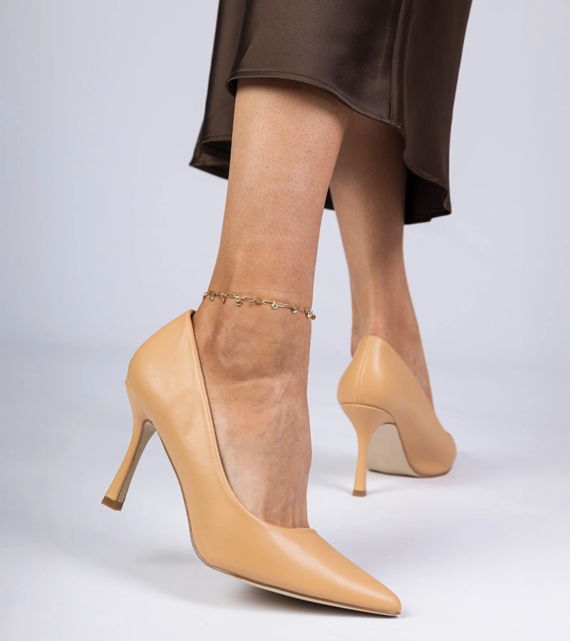 Hnedé klasické lodičky na podpätku z ekokože Kolly