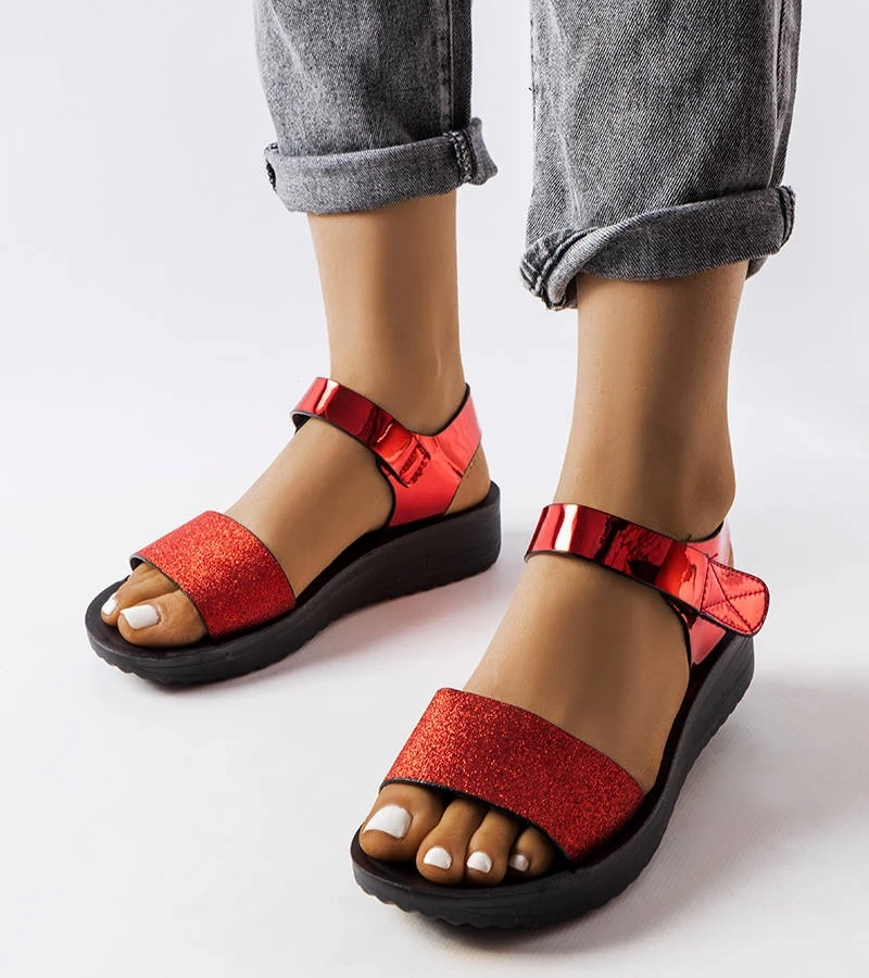 Červené sandále na platforme Blask