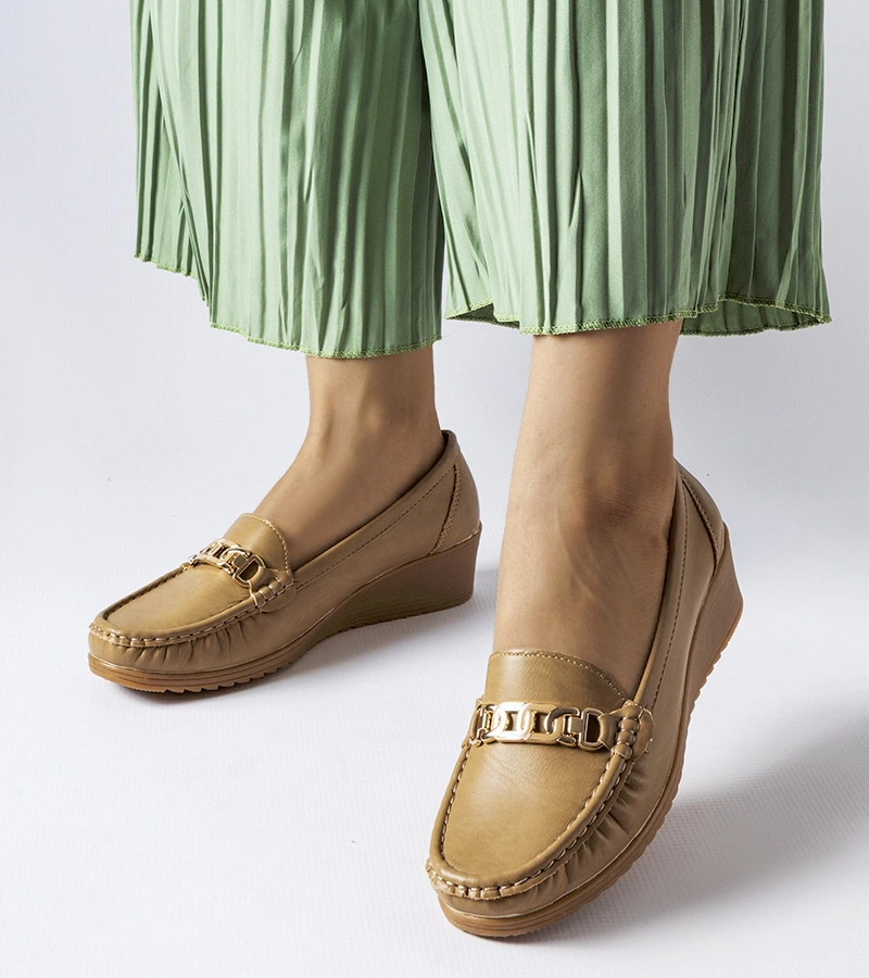 Hnedé mokasíny s prackou na podpätkoch Lerino