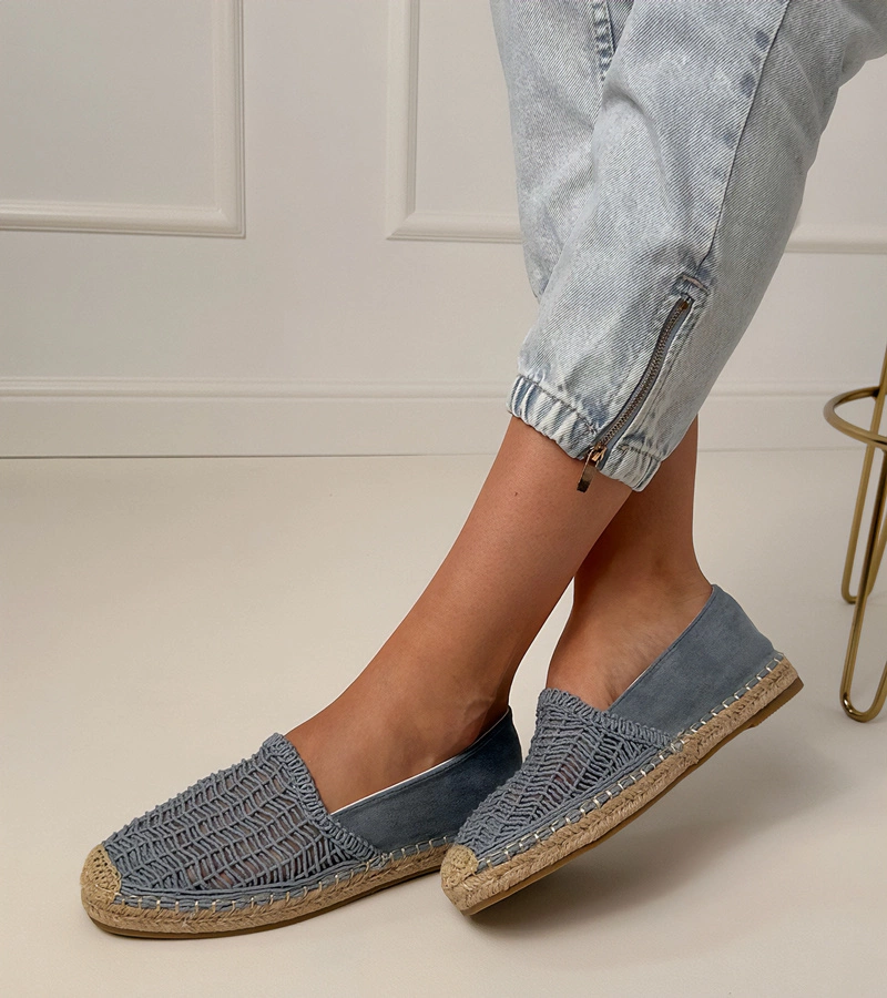 Modré dierkované espadrilky na platforme Plevis