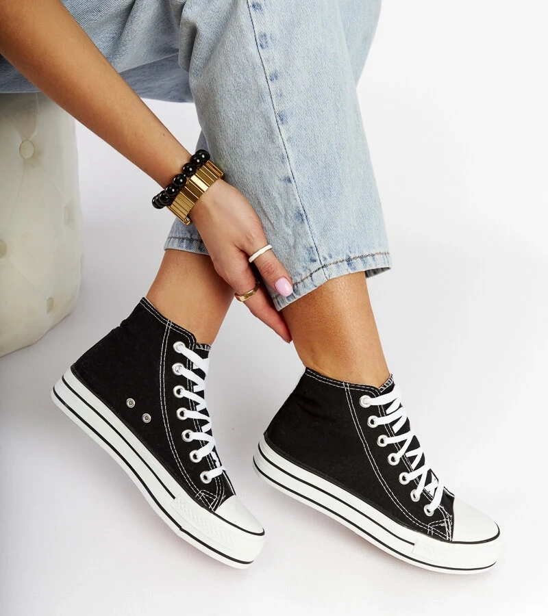 Čierne kotníkové tenisky Puglia