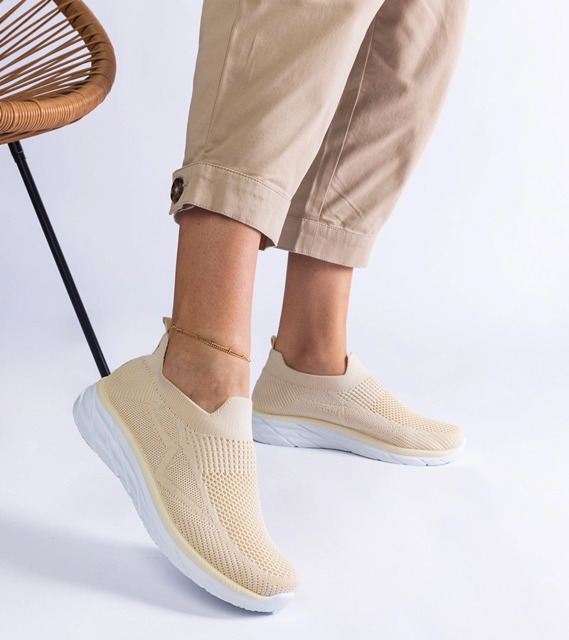 Béžové nasúvacie športové tenisky Aquilina