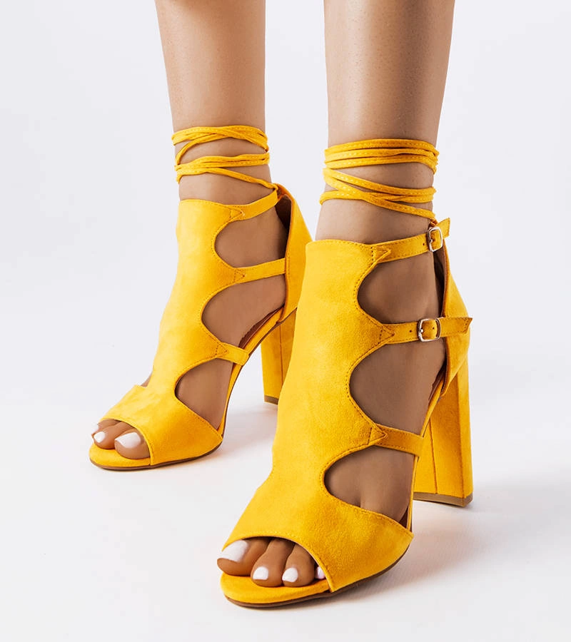 Hannah žlté sandále na podpätku