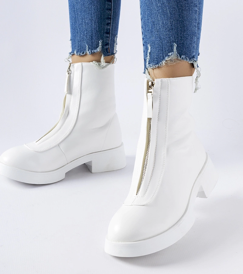 Biela zateplené čižmy s zipom Baldo