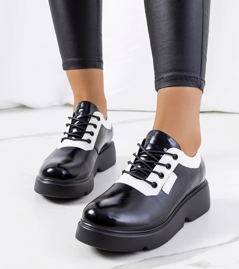 Čierne poltopánky Parram