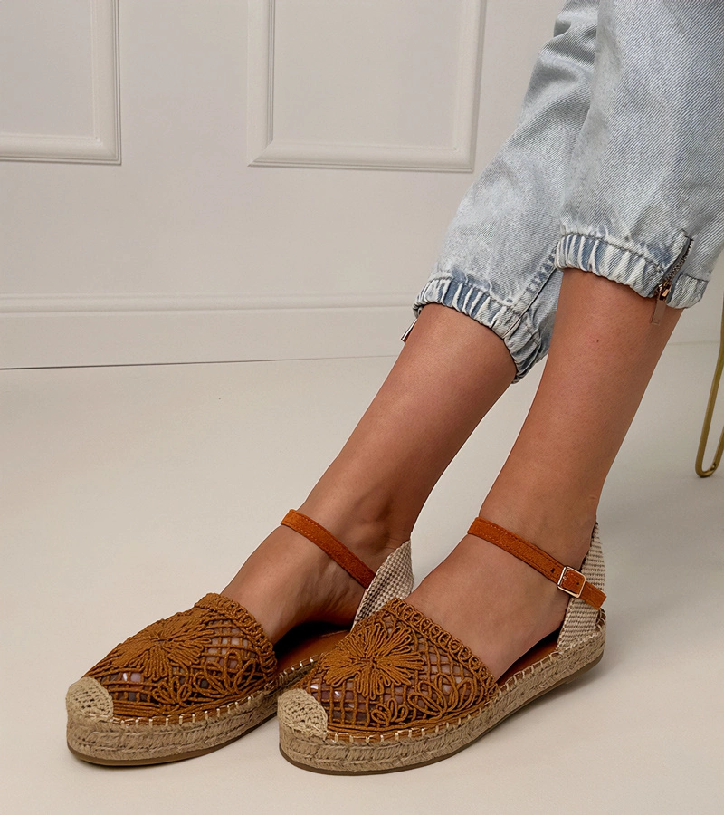 Hnedé sandále espadrilky ažúrové Santos