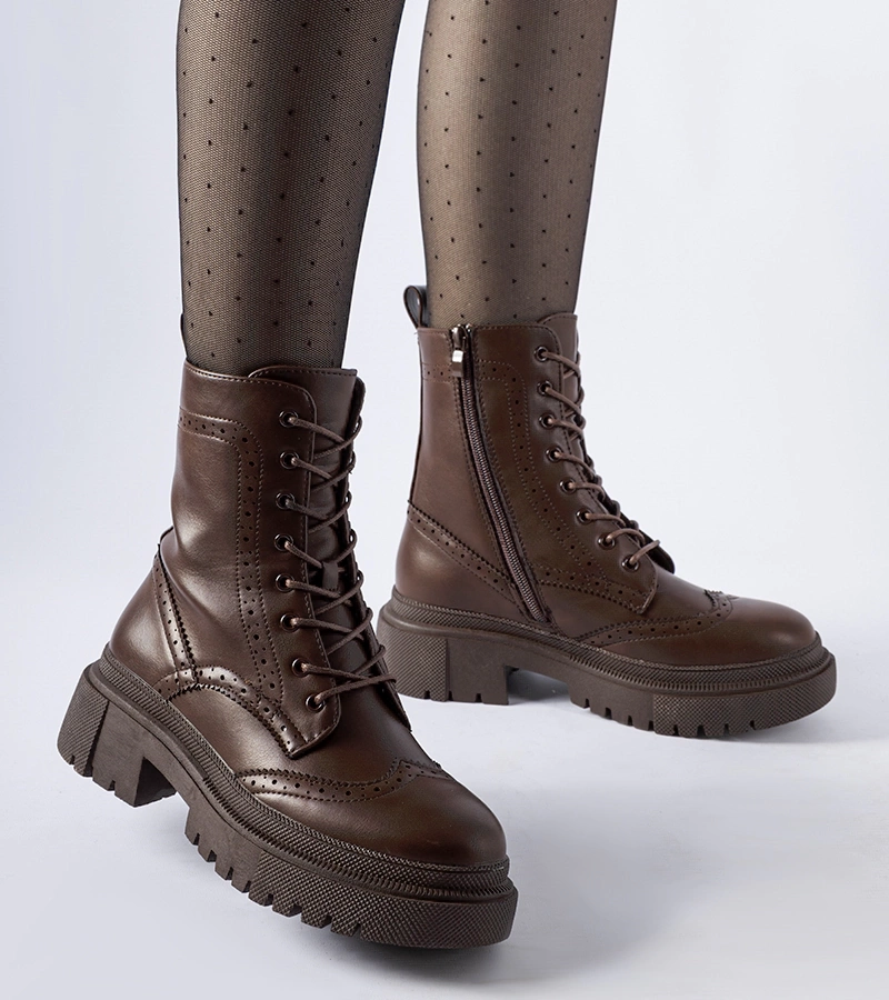 Hnedé topánky s prešívaním Nicla