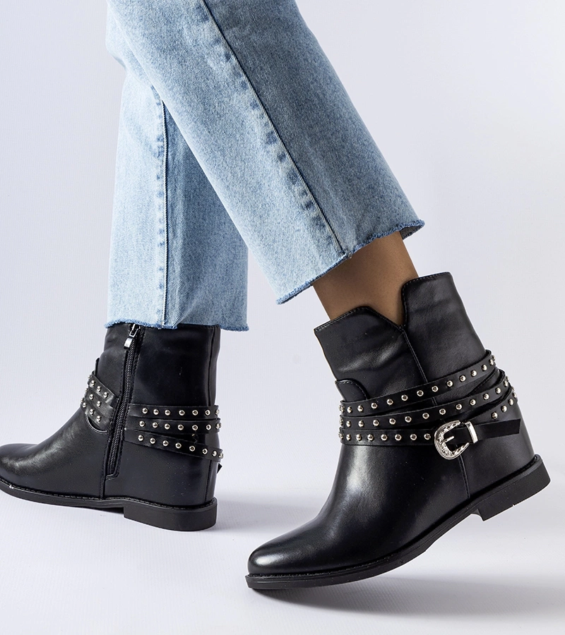 Čierne členkové topánky Anchorage