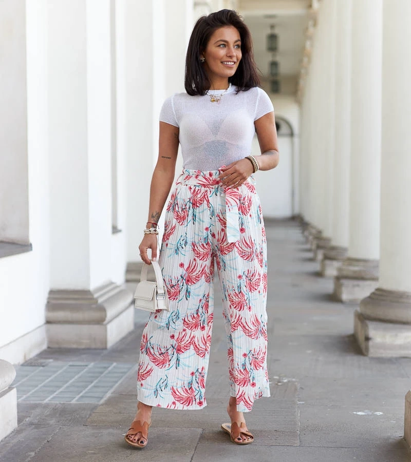 Biele dámske široké plisované nohavice Sijam