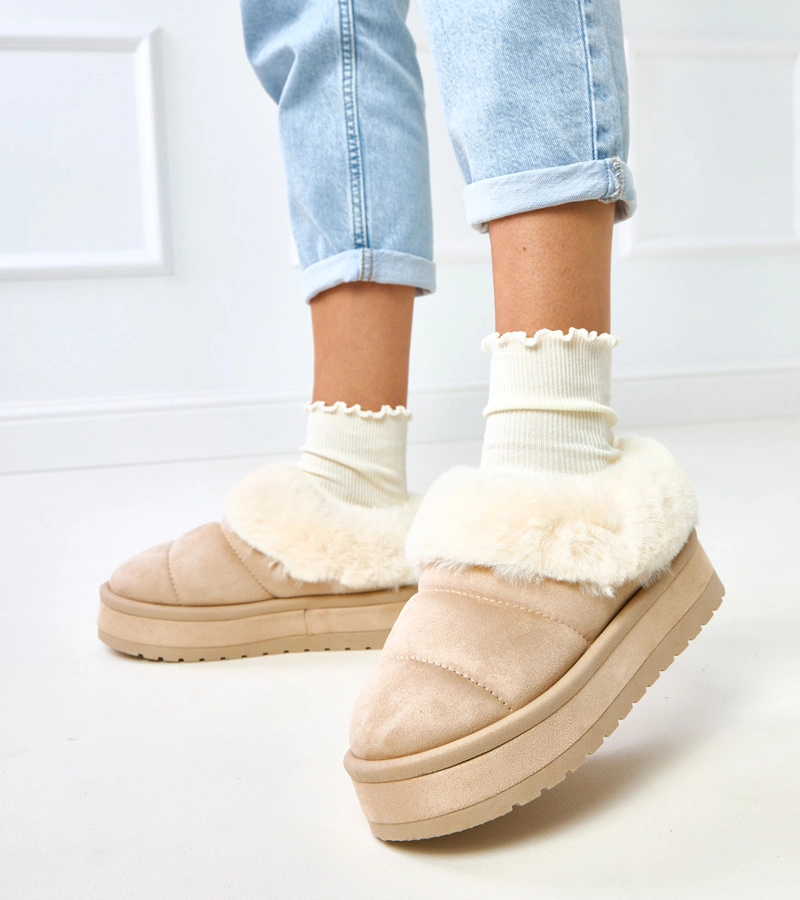 Béžové krátke snehule zateplené kožušinou Almeida