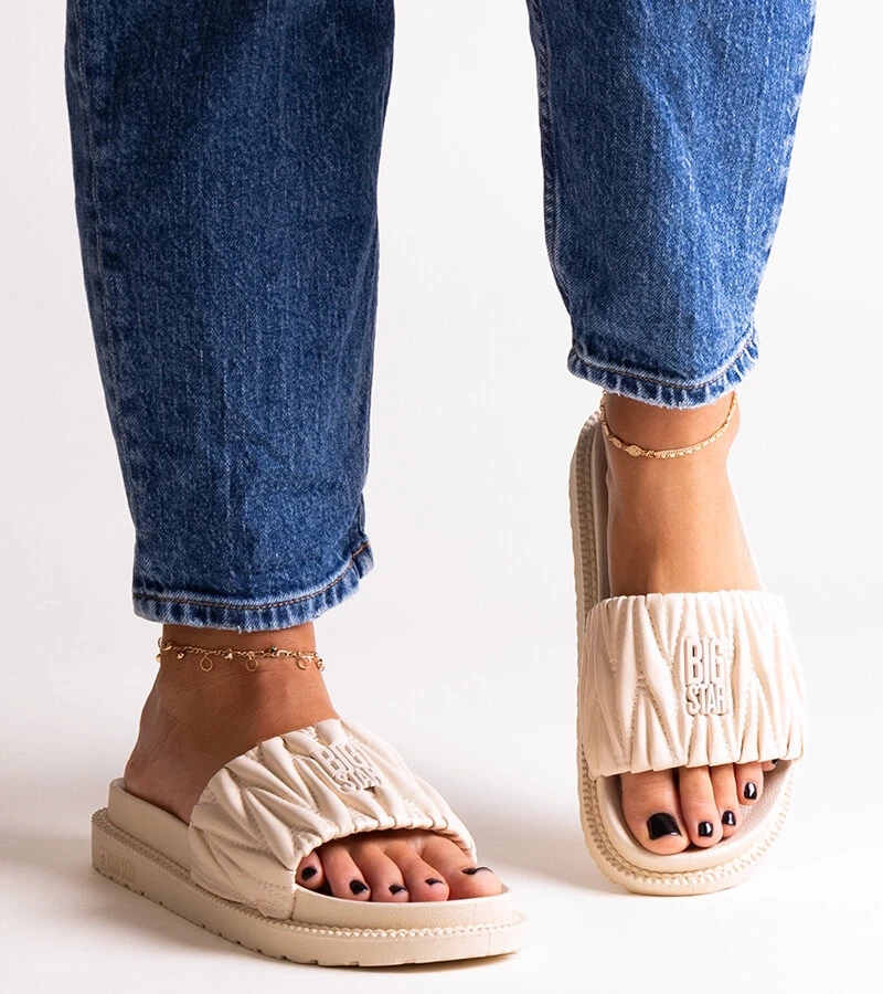 Bežové šľapky s gombíkmi Big Star NN274A746