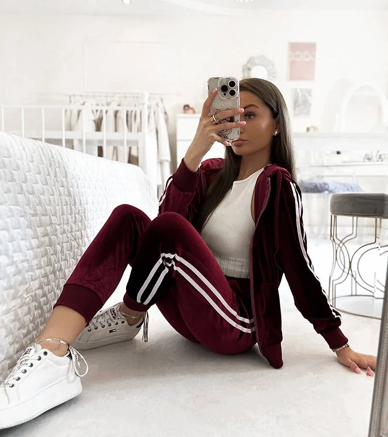 Dunesli bordová tepláková súprava