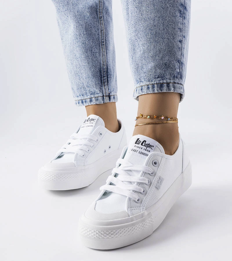 Biele tenisky Lee Cooper LCW-23-31-1785L