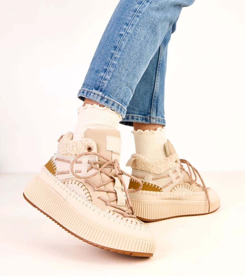 Béžové šnurovacie snehule s kožušinkou Lesly