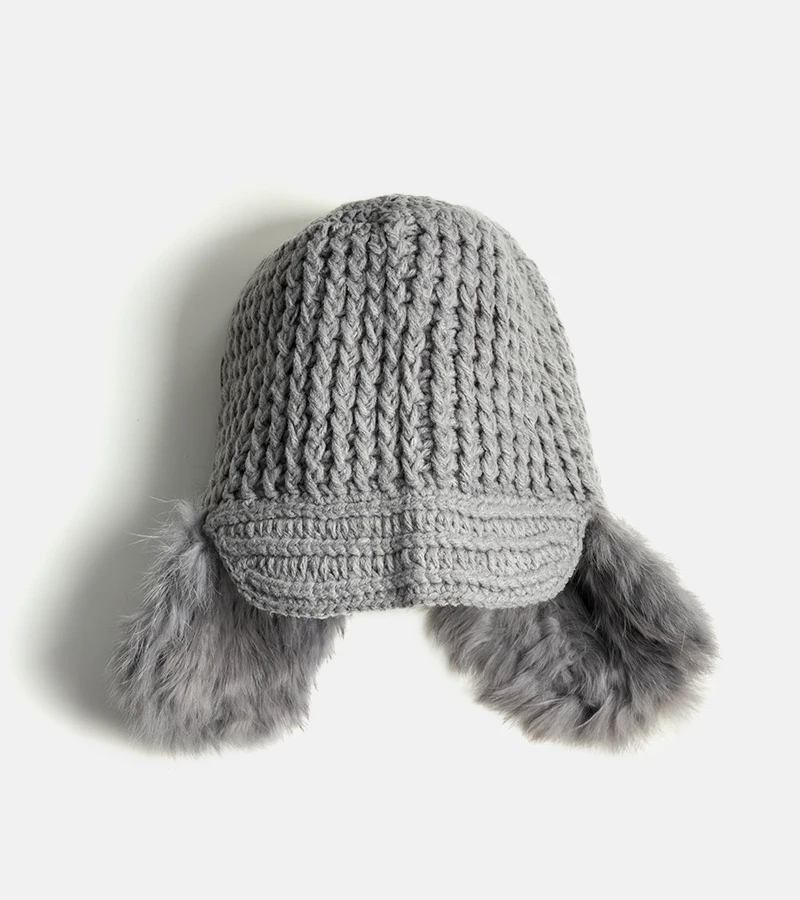 Šedá čiapka s chráničmi uší Zora