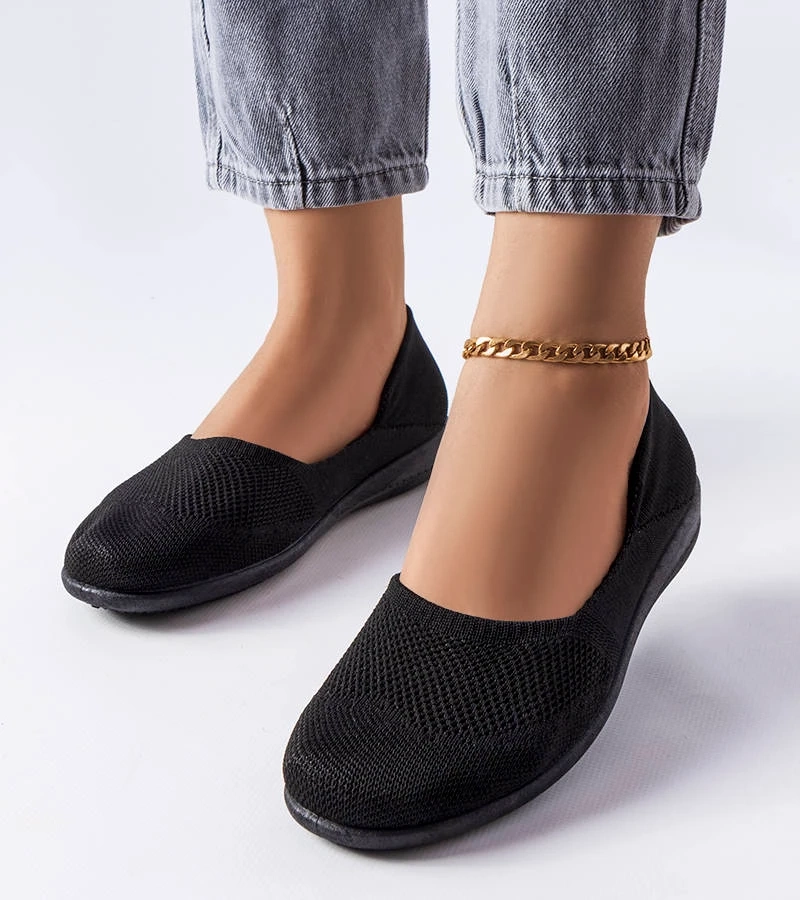 Čierne textilné baleríny značky Provencher