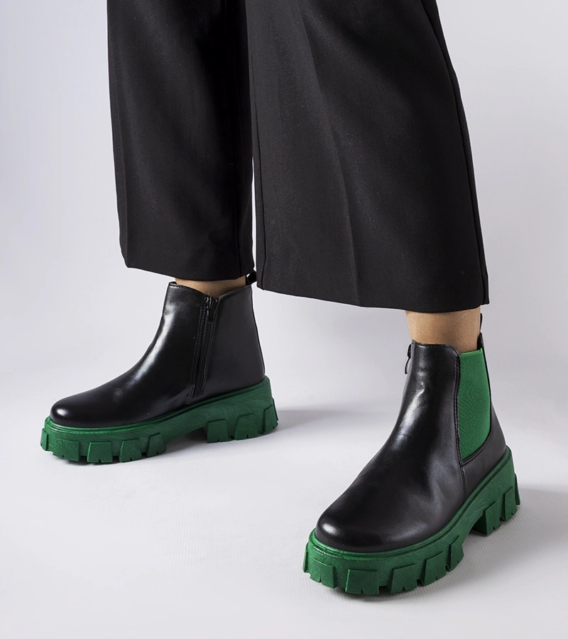 Čierno-zelené pevné topánky Petronio