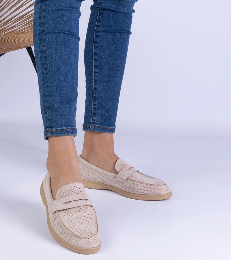 Béžové klasické perforované mokasíny z ekosemišu Argossa