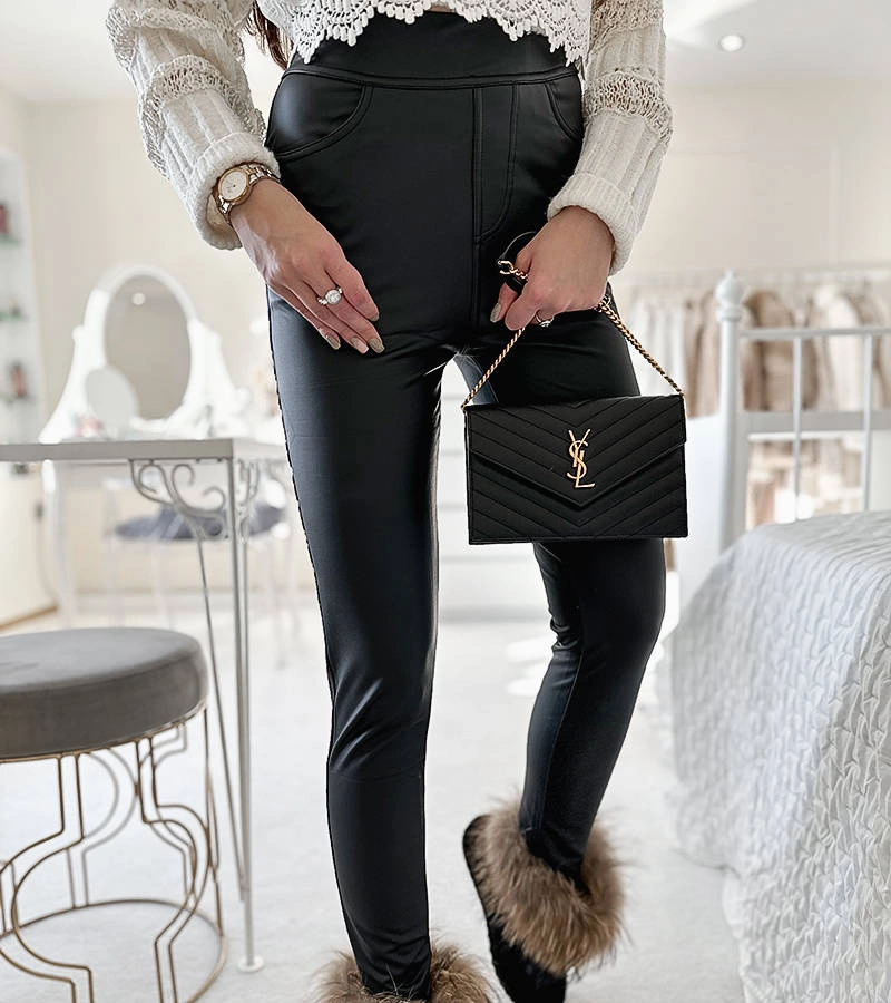 Čierne voskované legíny Ambrose