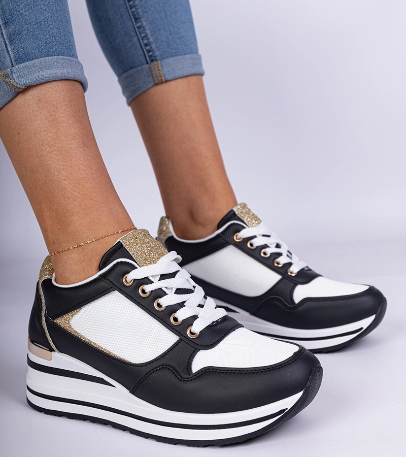 Čierne tenisky zdobené brokátom a kovovou vložkou Olaria