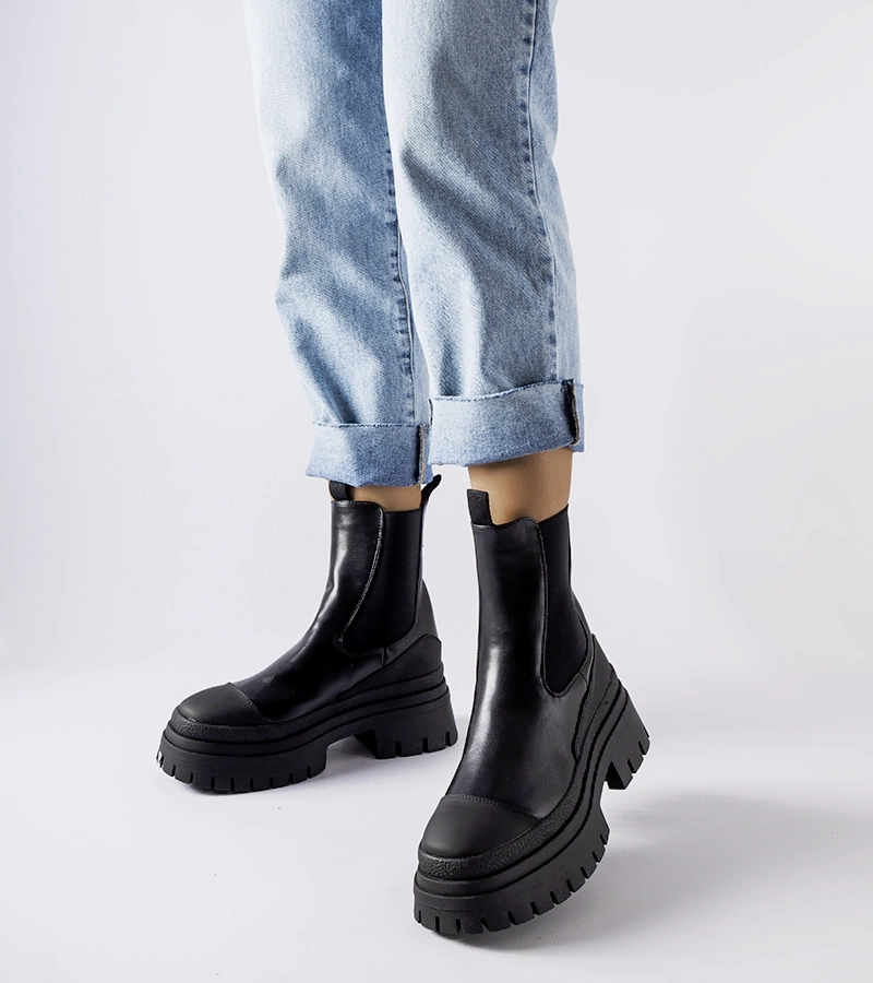 Čierne pevné čižmy Wexford slip-on