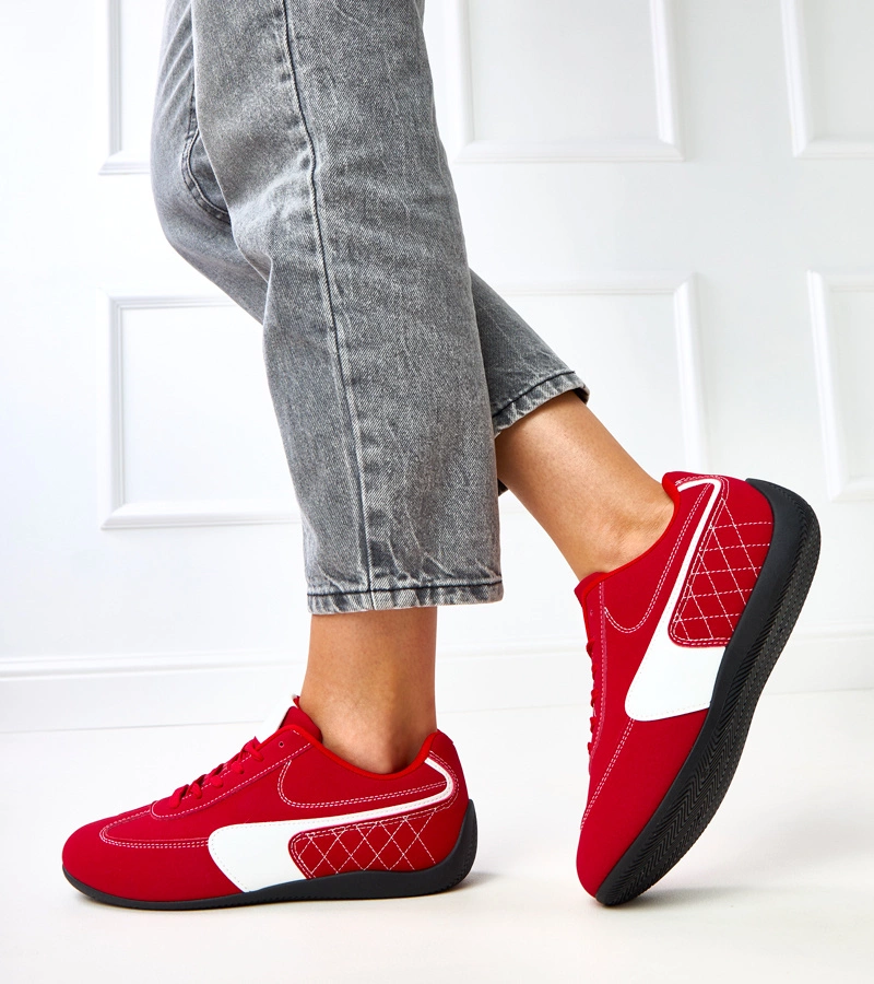 Červené tenisky s bielym akcentom Manaar