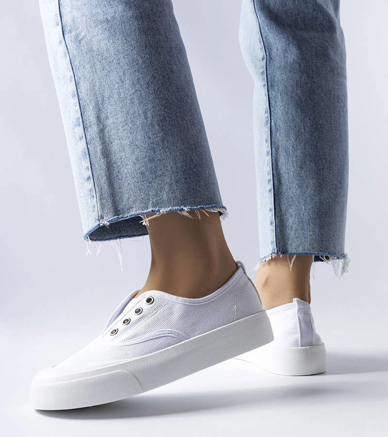 Biele tenisky Rabican slip-on