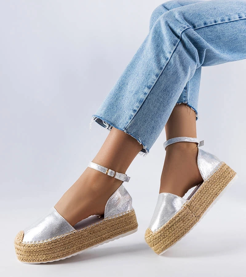 Strieborné espadrilky na platforme Clousson
