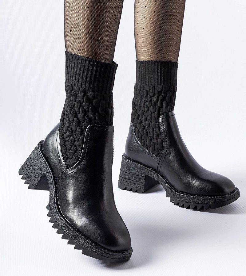 Čierne ponožkové čižmy s potlačami Buckley