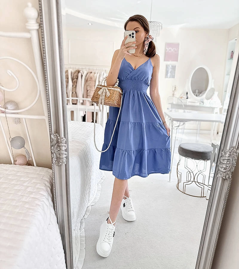 Modré rozšírené šaty značky Yvon