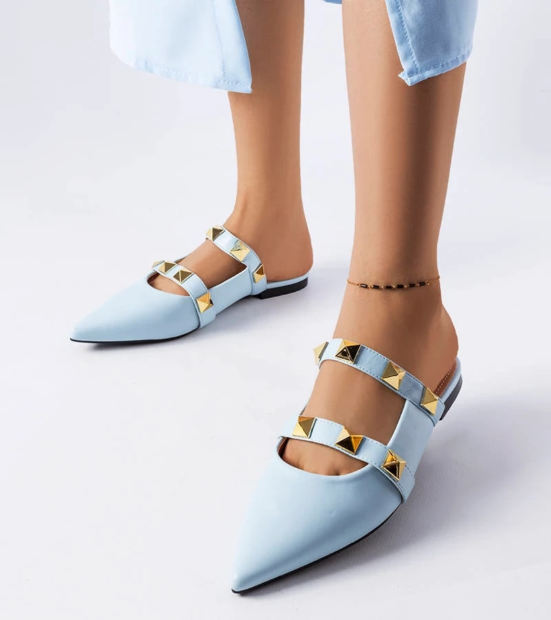 Ruckman modré žabky s cvočkami