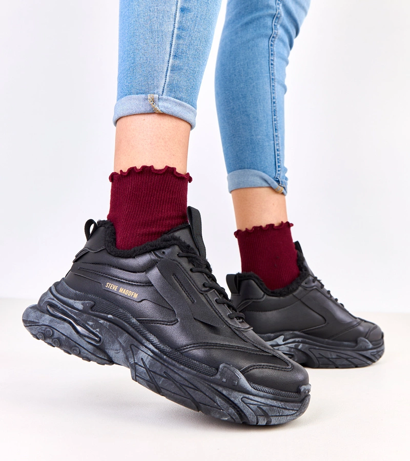 Čierne tenisky zateplené kožušinou Steves